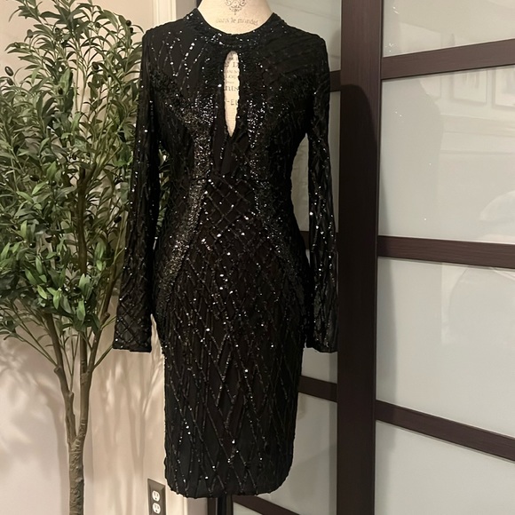 NWT - L’ATISTE Black Sequin Dress - Size Medium - Picture 1 of 6